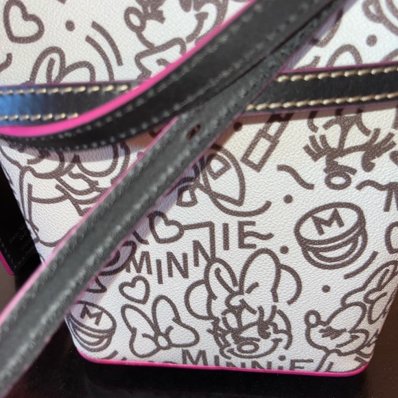 MINNIE MOUSE CROSSBODY BAG - Picture 6 of 9